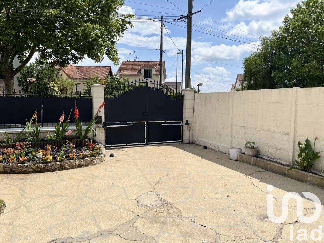 Photo 2 - Maison à NEUILLY-SUR-MARNE