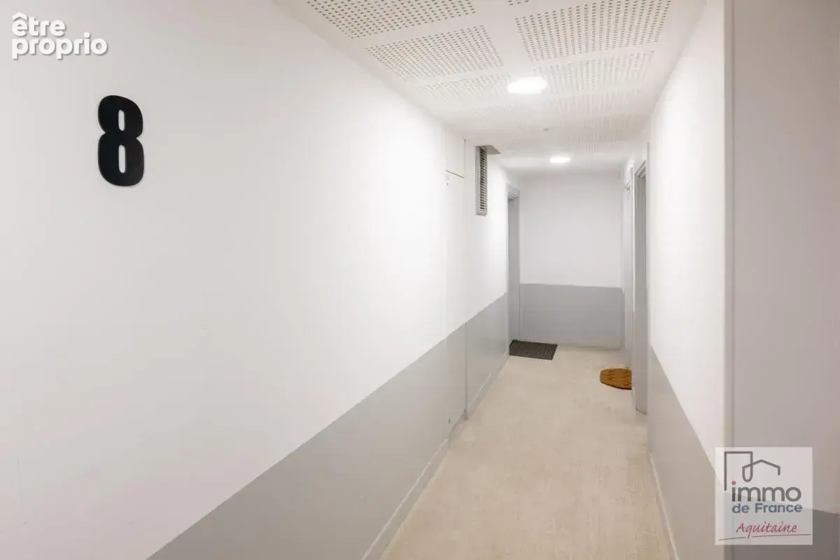 T3 avec grand balcon, parking et cellier - Bordeaux Saint-Je - photo 15