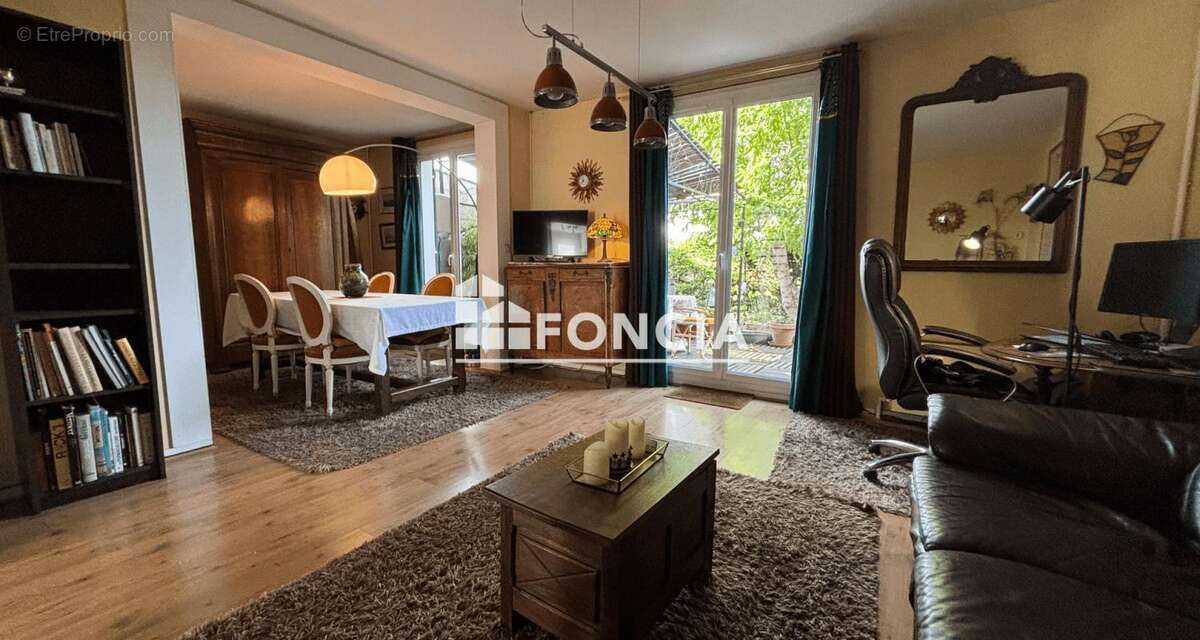 Maison à MANTES-LA-VILLE