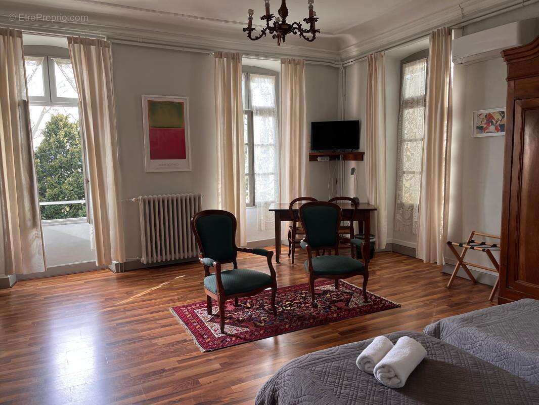 Maison à SAINT-GENIES-DE-COMOLAS