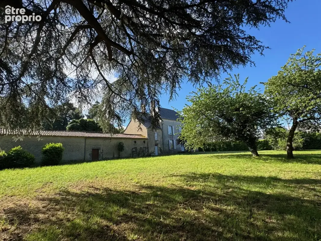 Maison à BREUIL-BARRET
