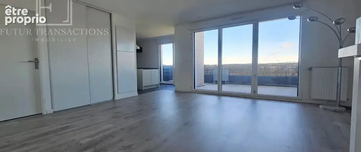 Appartement 3 pièces 74 m² à vendre à Colombes (92700) - photo 2
