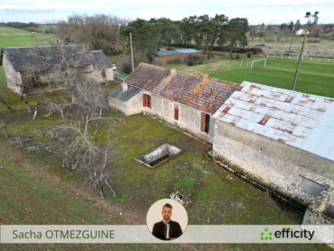 Maison à POULIGNY-SAINT-PIERRE