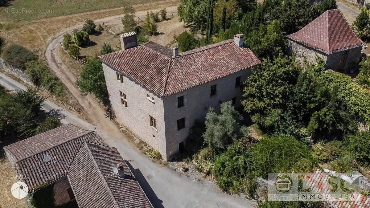 Maison à MILHARS