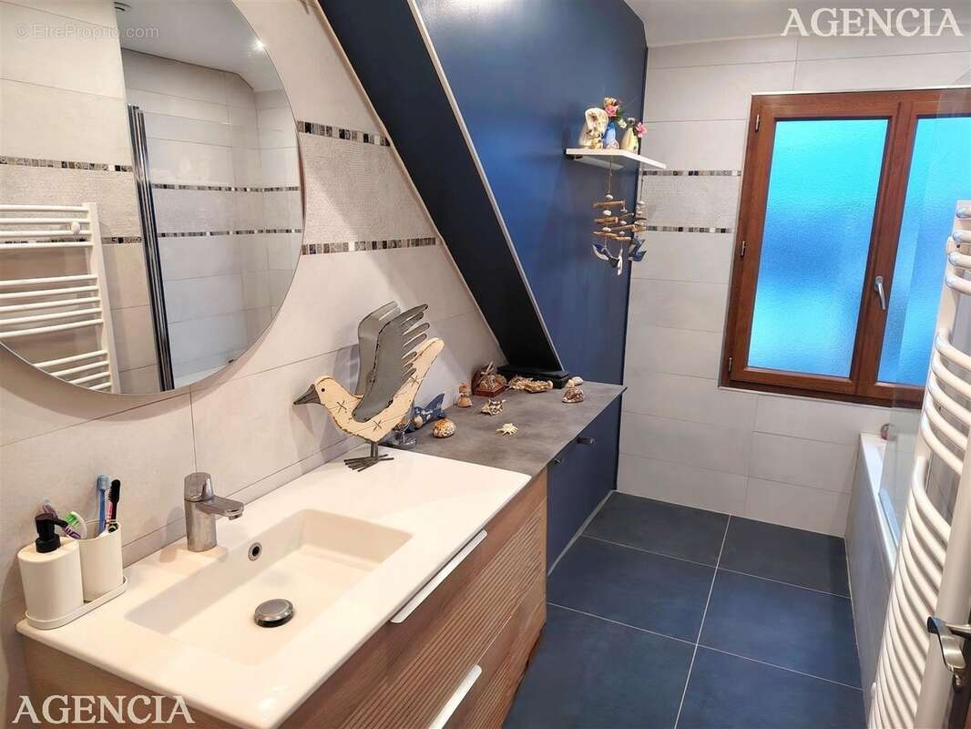 Maison à PONTAULT-COMBAULT