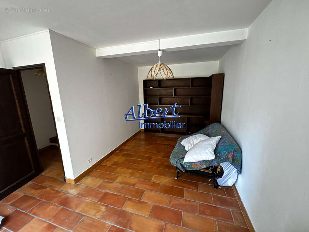 Maison à LE CASTELLET