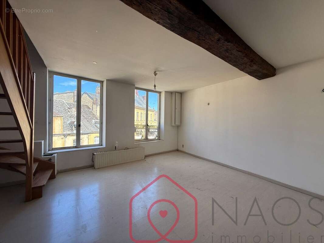 Appartement T2 de 66 m²  Dernier étage  Centre-ville de Sedan - photo 2