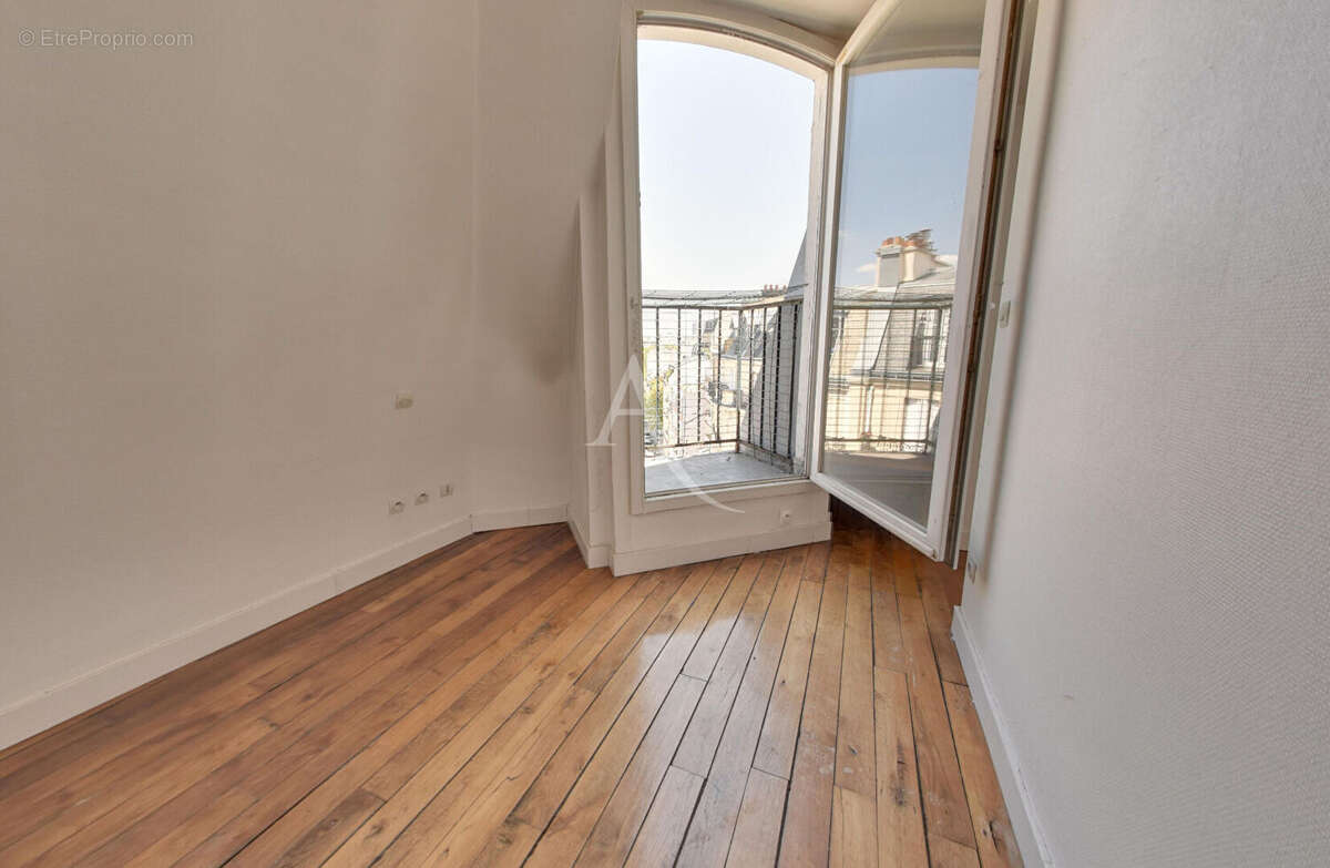 Appartement Paris 2 pièce(s) 30.33 m2 - photo 4