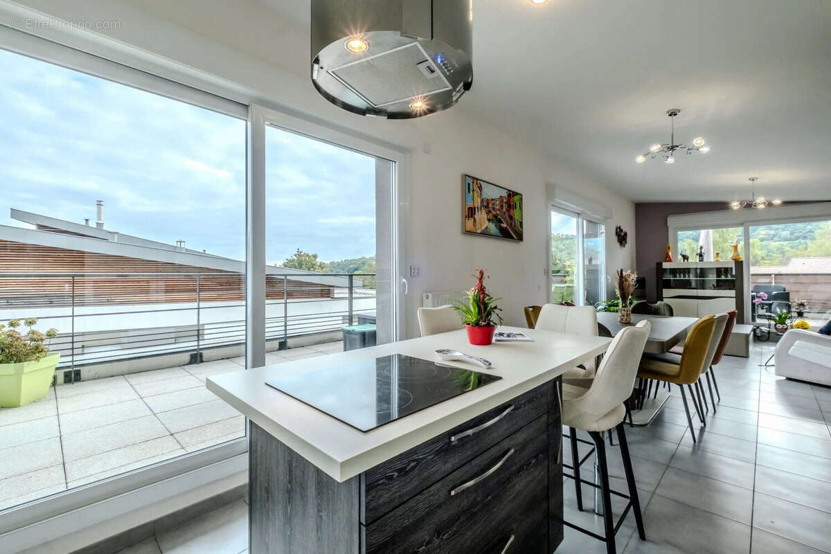 Appartement à THONON-LES-BAINS