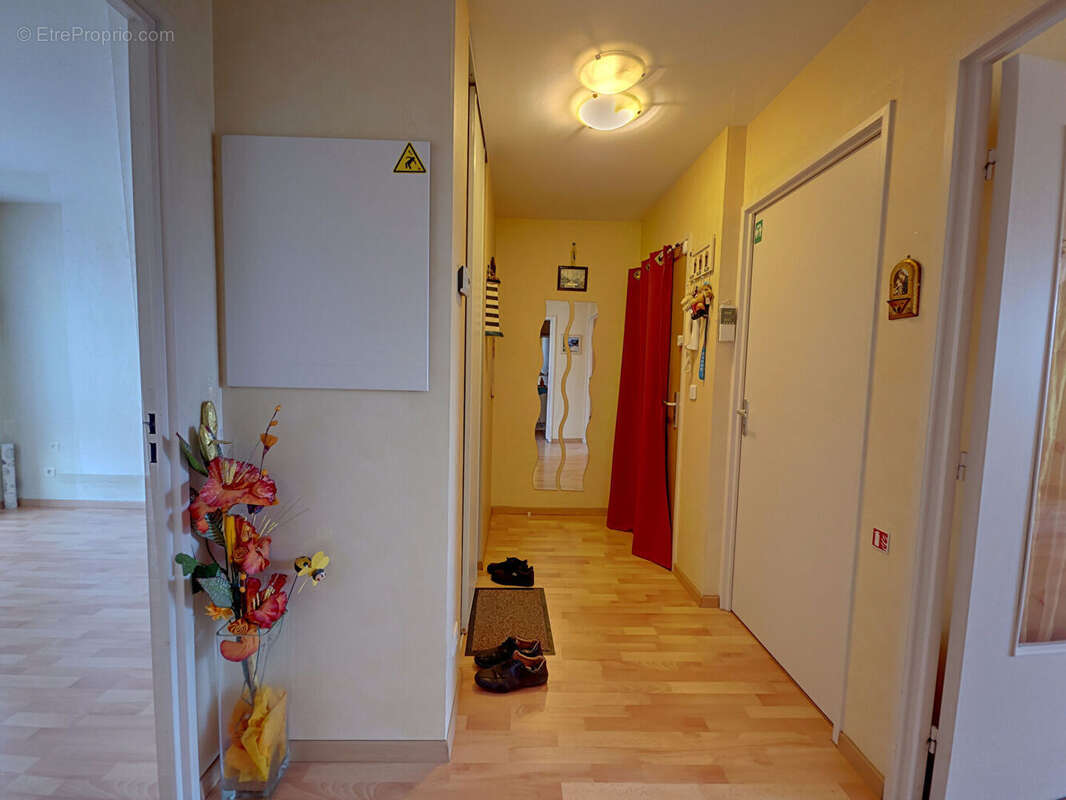 Appartement à MAINTENON