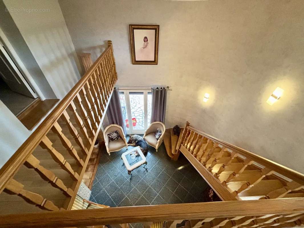 Maison à LES RUES-DES-VIGNES