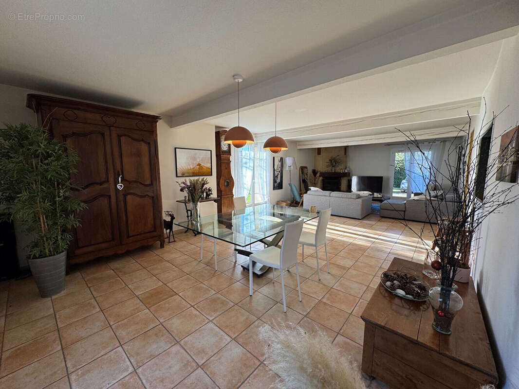 Maison Labastide Saint Sernin 7 pièce(s) 296.56 m2 - photo 6