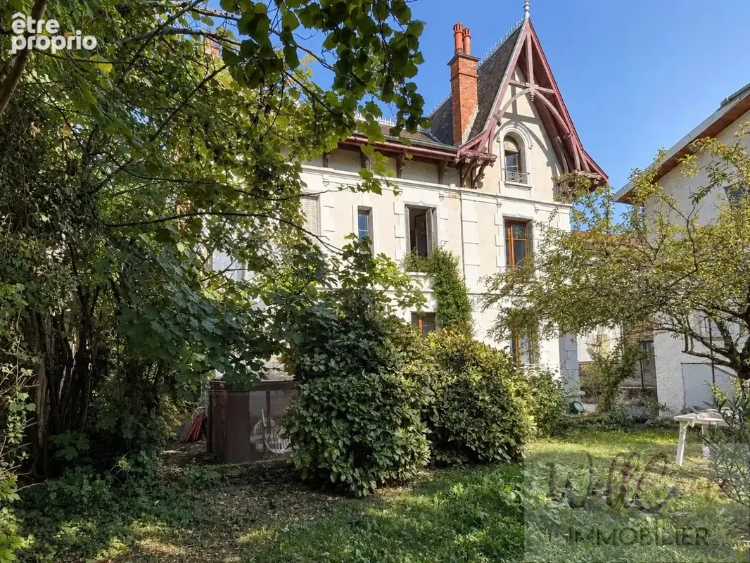Aix-Les-Bains maison 11 pièces de 1900 pleine de charme - photo 13