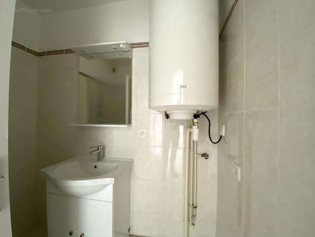 Appartement à ROSNY-SUR-SEINE