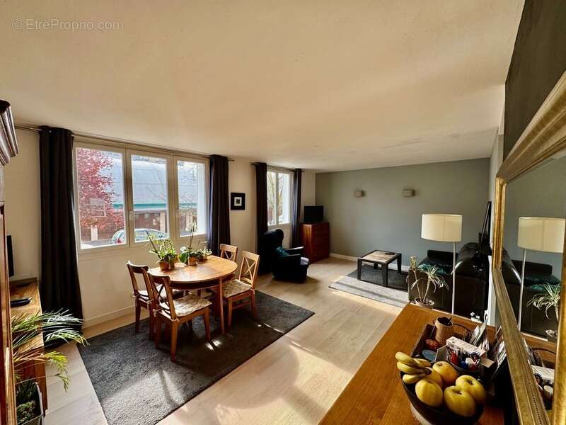 Appartement à MAISONS-ALFORT