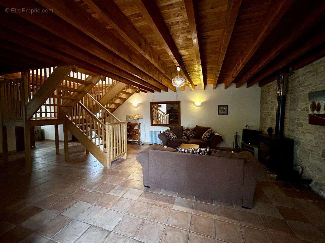 Corps de ferme, 2 gîtes accessibles PMR et une autre maison - photo 18