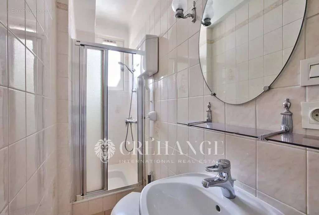 Appartement à PARIS-20E