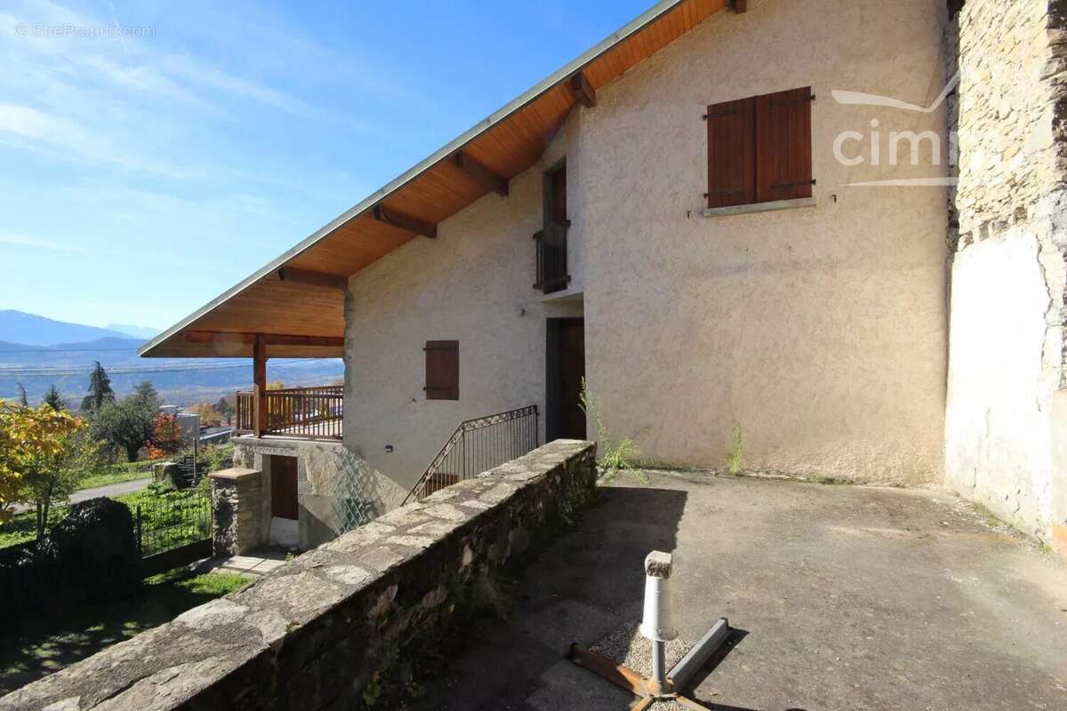 Maison à SAINT-PIERRE-D&#039;ALBIGNY