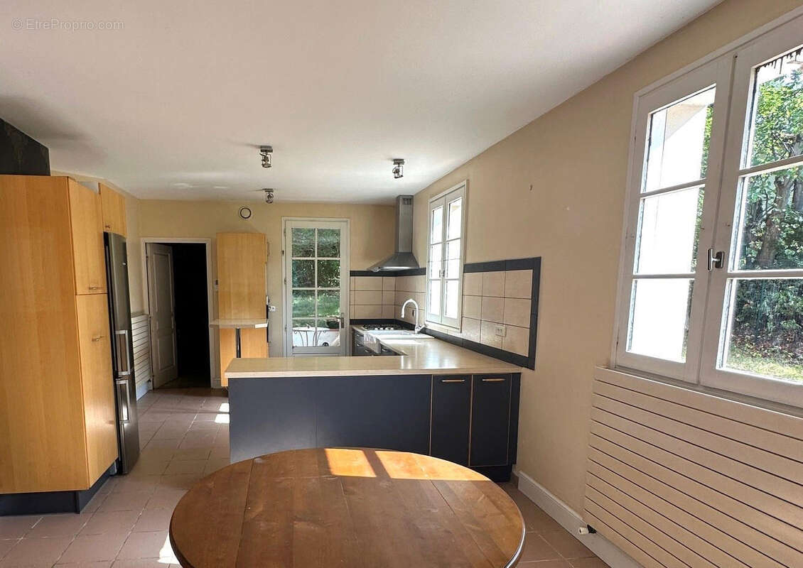 Maison de style toulousaine sur 2300 m² à Auch - photo 8