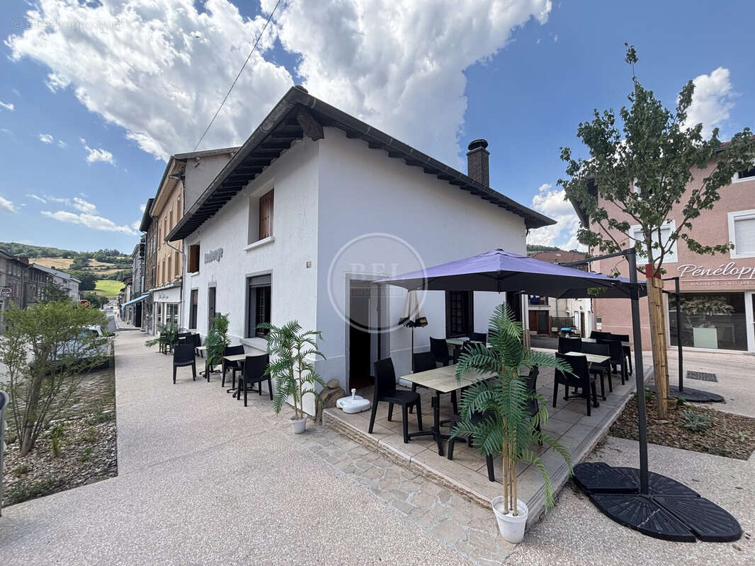 85 m² à Sainte-Foy-L'argentiere  - photo 3