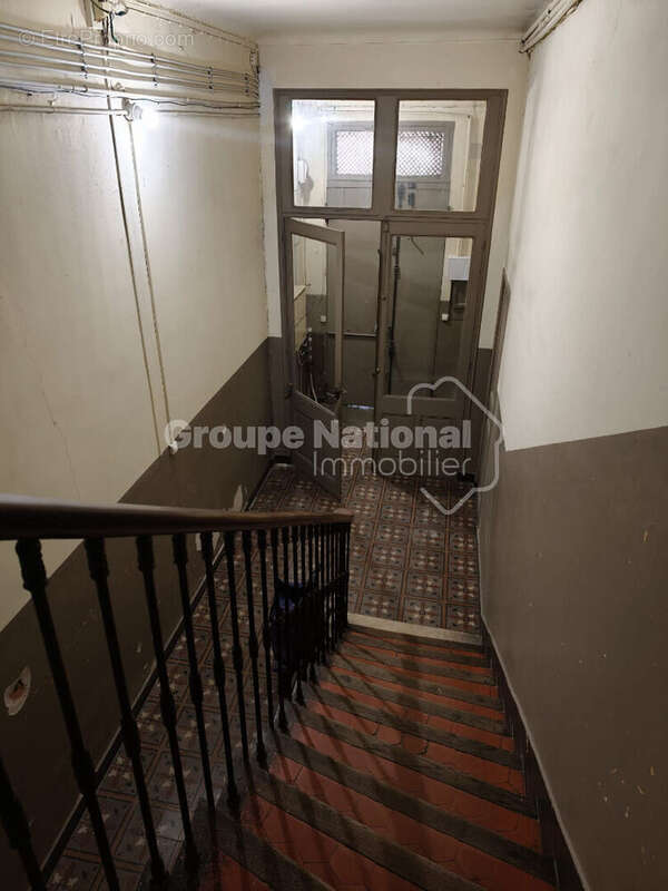 Hyper centre Arles - T2 56 m² avec terrasse - photo 8