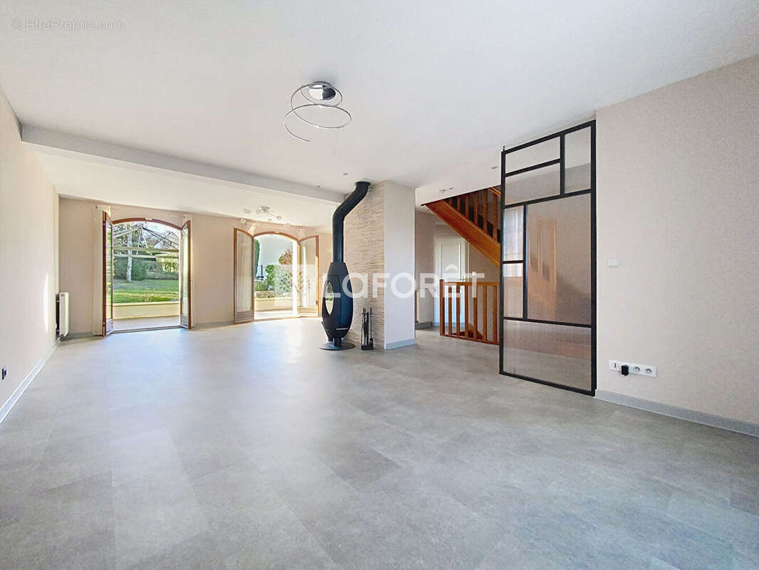 Maison à VERNOUILLET