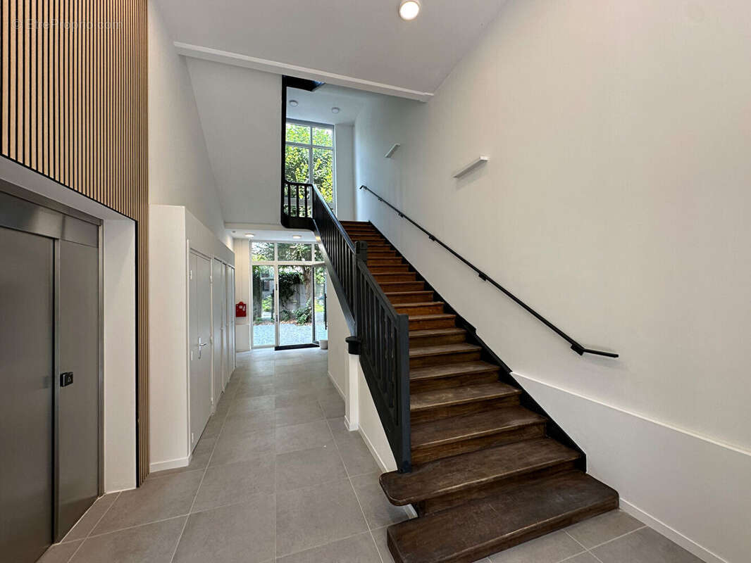 Lille Vauban/Cormontaigne, splendide Appartement  de 97,27 m², 3 chambres, terrasse, parking - photo 12