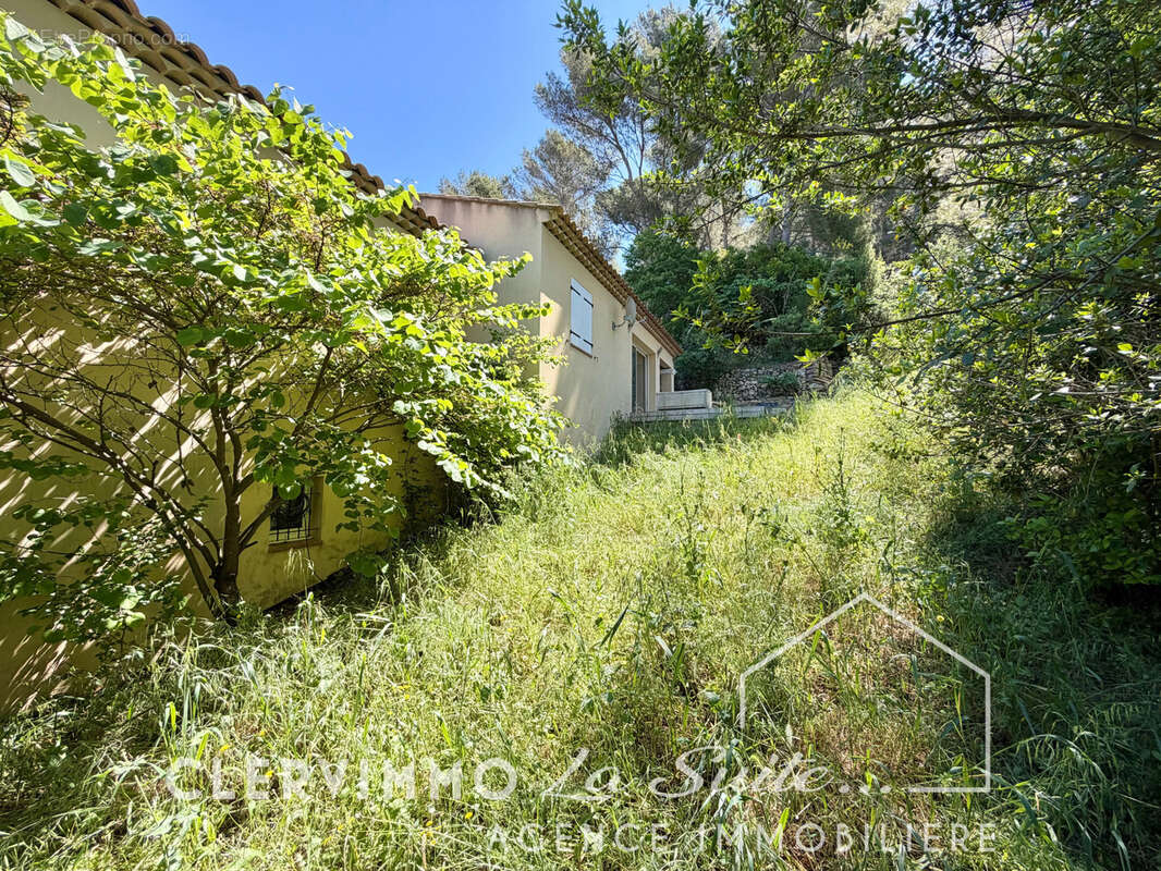 Maison à MARSEILLE-11E