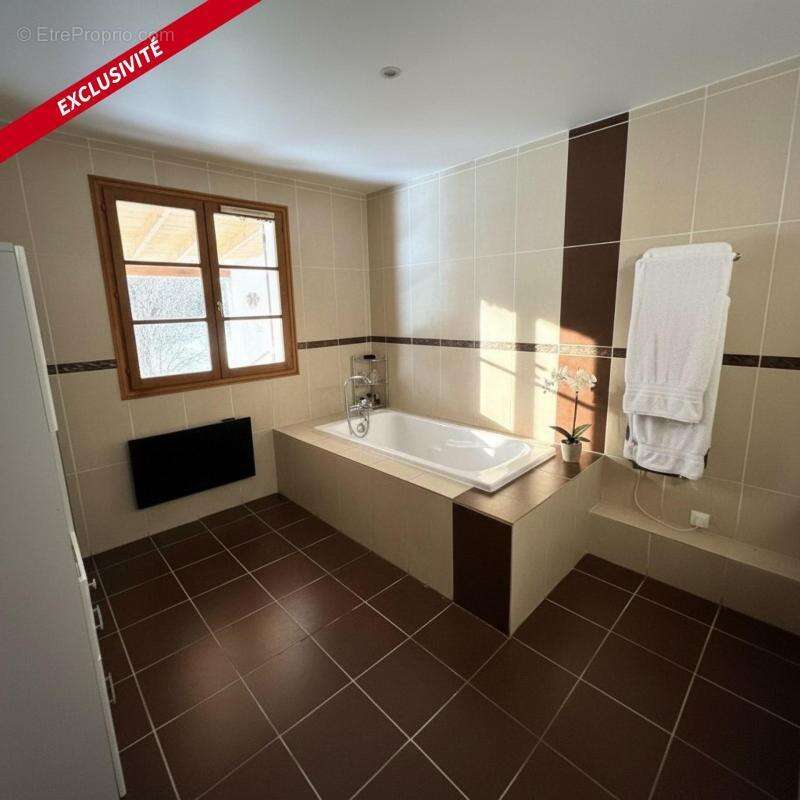 Pavillon familial proche de toutes les commodites - photo 5