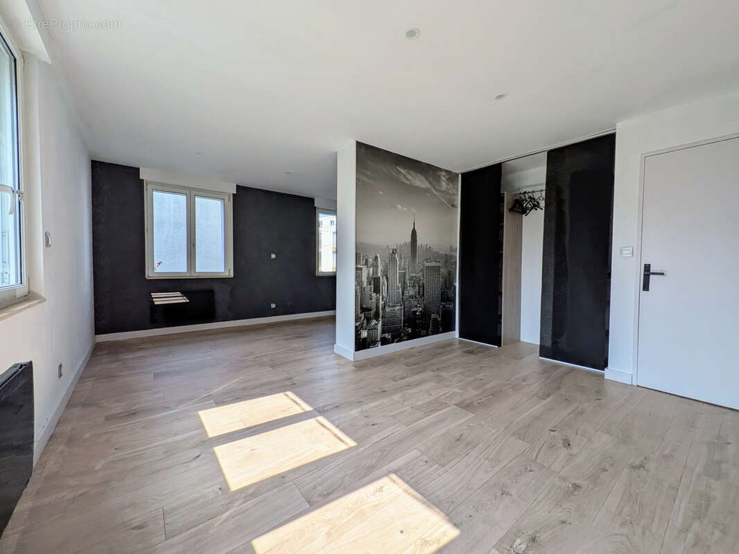 Maison à JARVILLE-LA-MALGRANGE