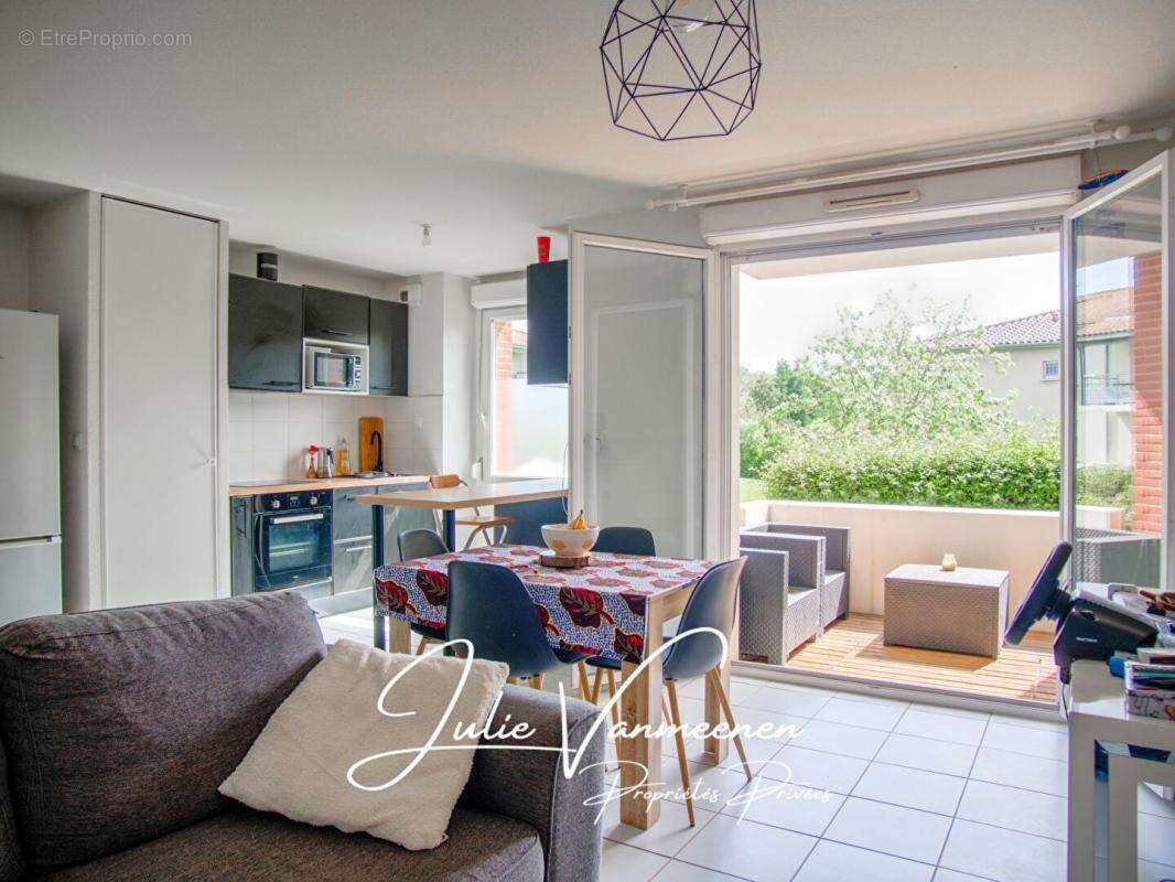 Appartement à MONDONVILLE