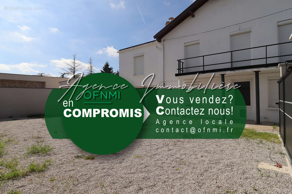 Maison à SURY-LE-COMTAL