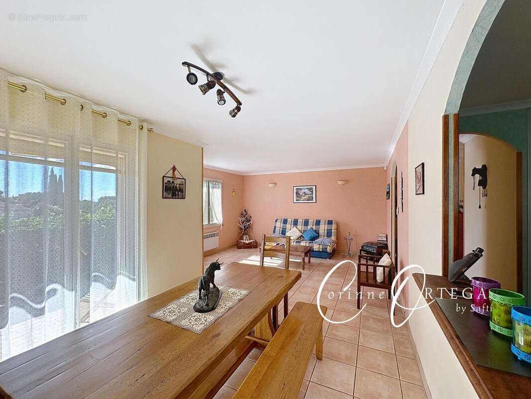 Photo 4 - Maison à VAUVERT