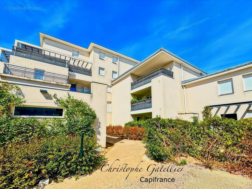 Appartement à ELANCOURT