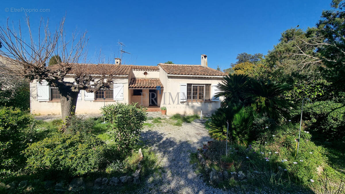 Maison à FREJUS