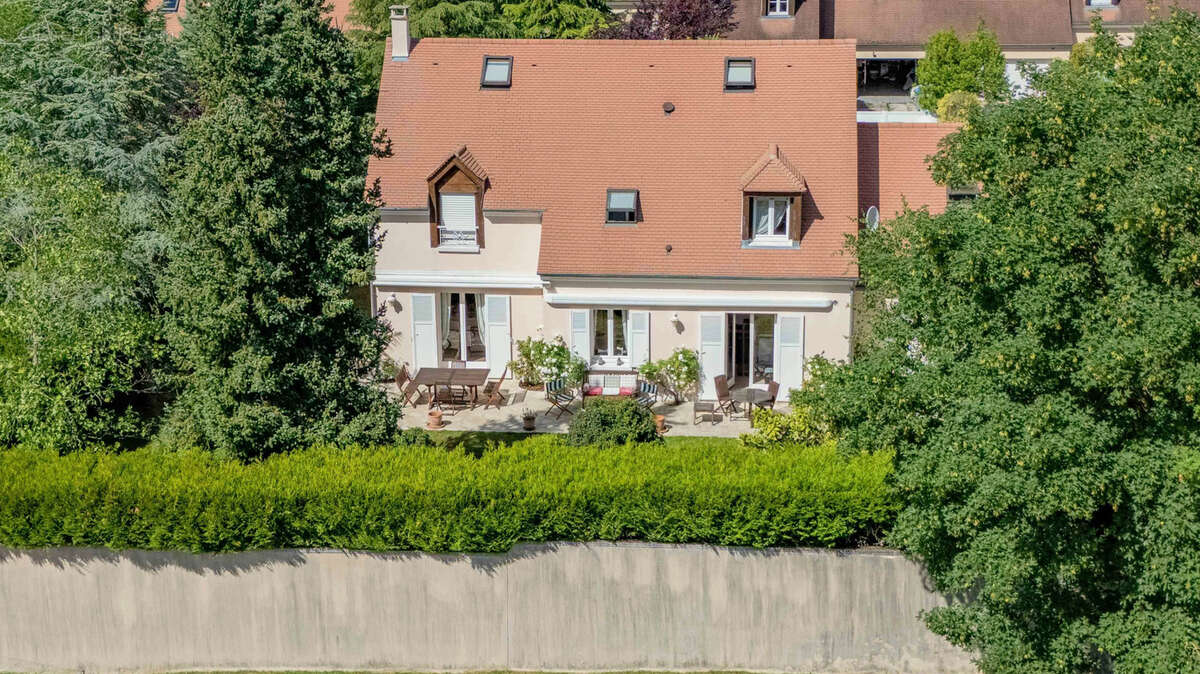Maison à CHAVENAY