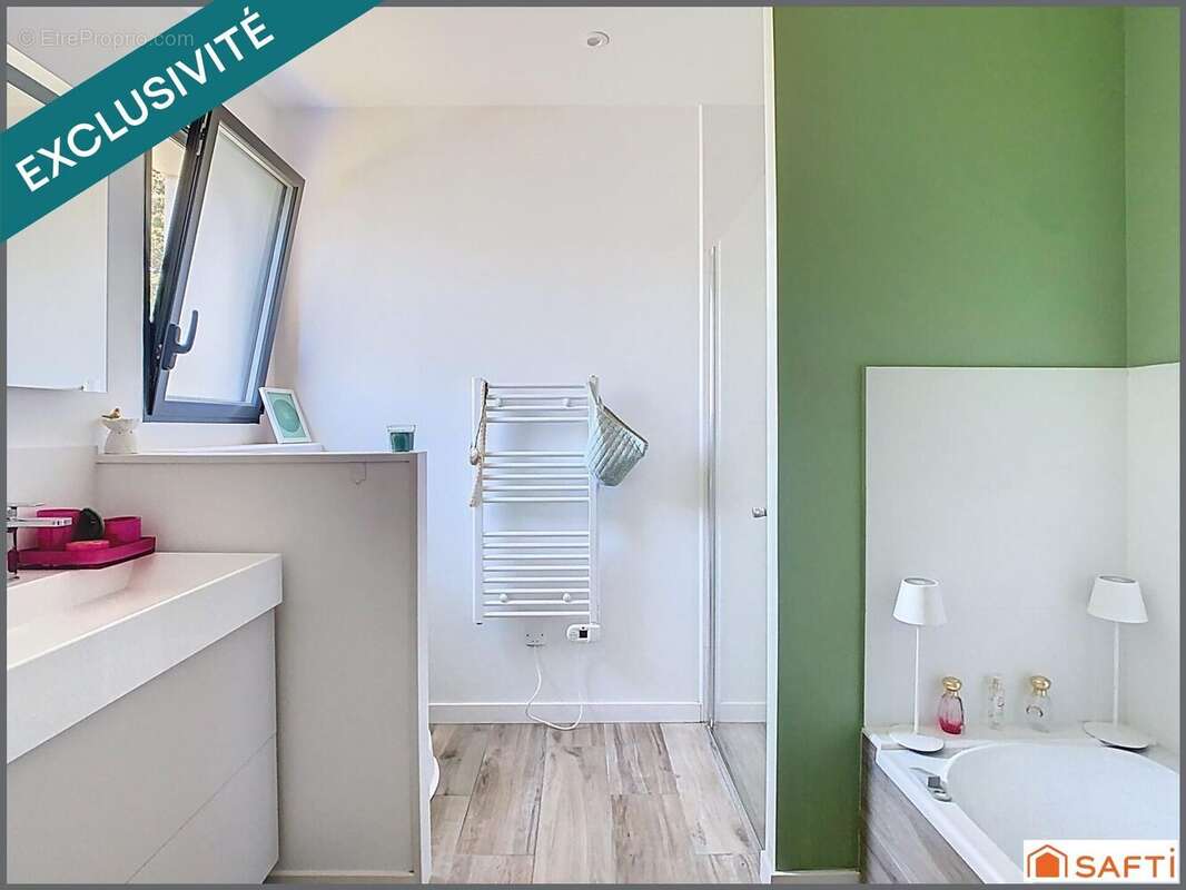 Photo 9 - Maison à ROCHECORBON