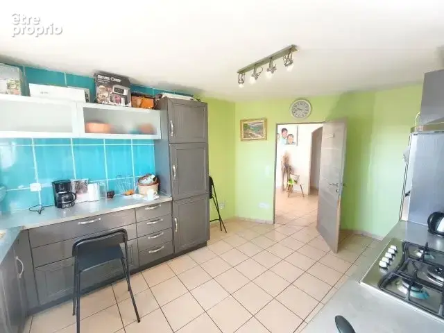 Maison T5 de 124 m2 avec garage et jardin clôturé - photo 8