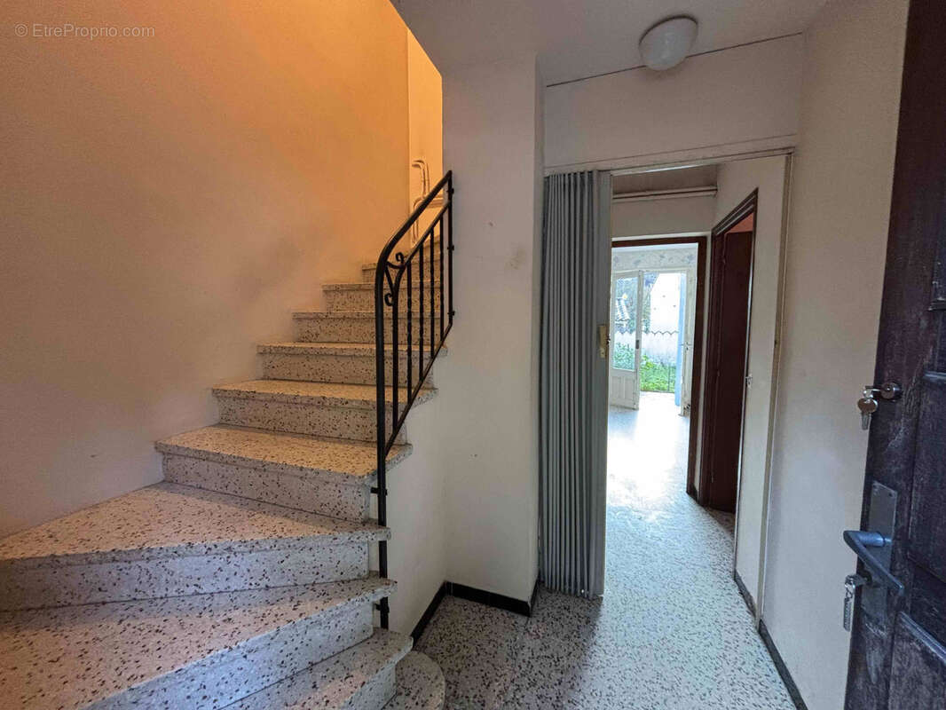 Maison 122m2 - 7p - Garage et jardin - SUMENE - photo 4