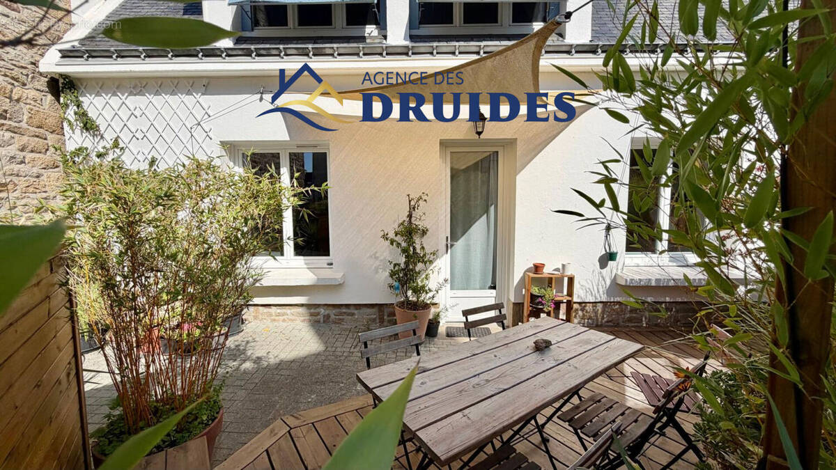 Maison à CRACH