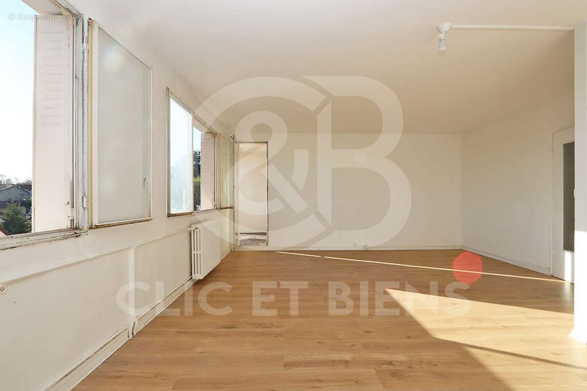 Appartement 79 m² à Viroflay  - photo 3