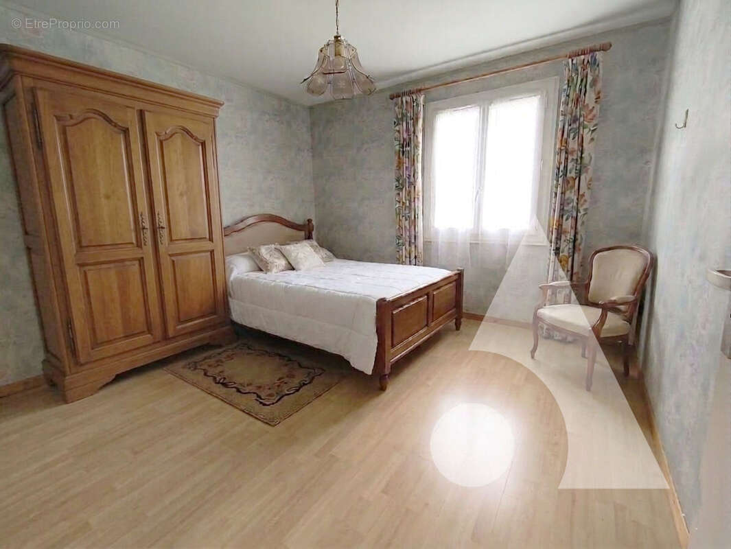 Maison à CREPY-EN-VALOIS
