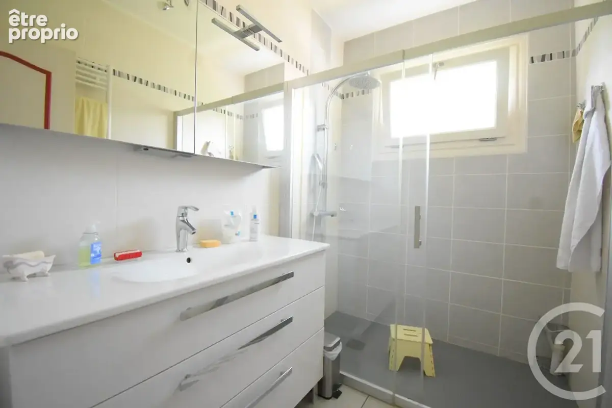 Maison 4 pièces 151 m² à vendre à Creuzier-Le-Vieux (03300) - photo 6