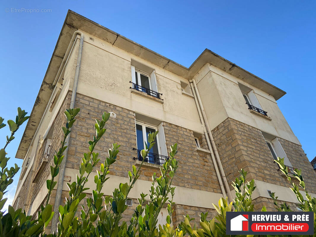 Appartement à SAINT-AUBIN-SUR-MER