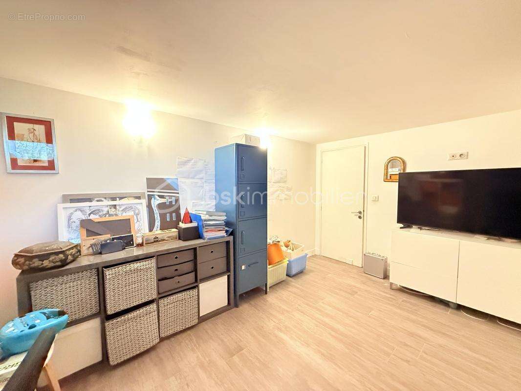 Maison à LE PERREUX-SUR-MARNE