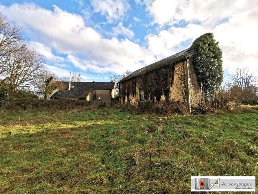 Maison à LAPEYROUSE