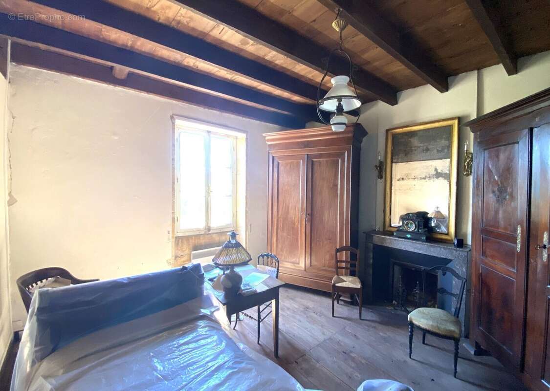 Maison 128 m² à Saint-Vincent-De-Cosse  - photo 5