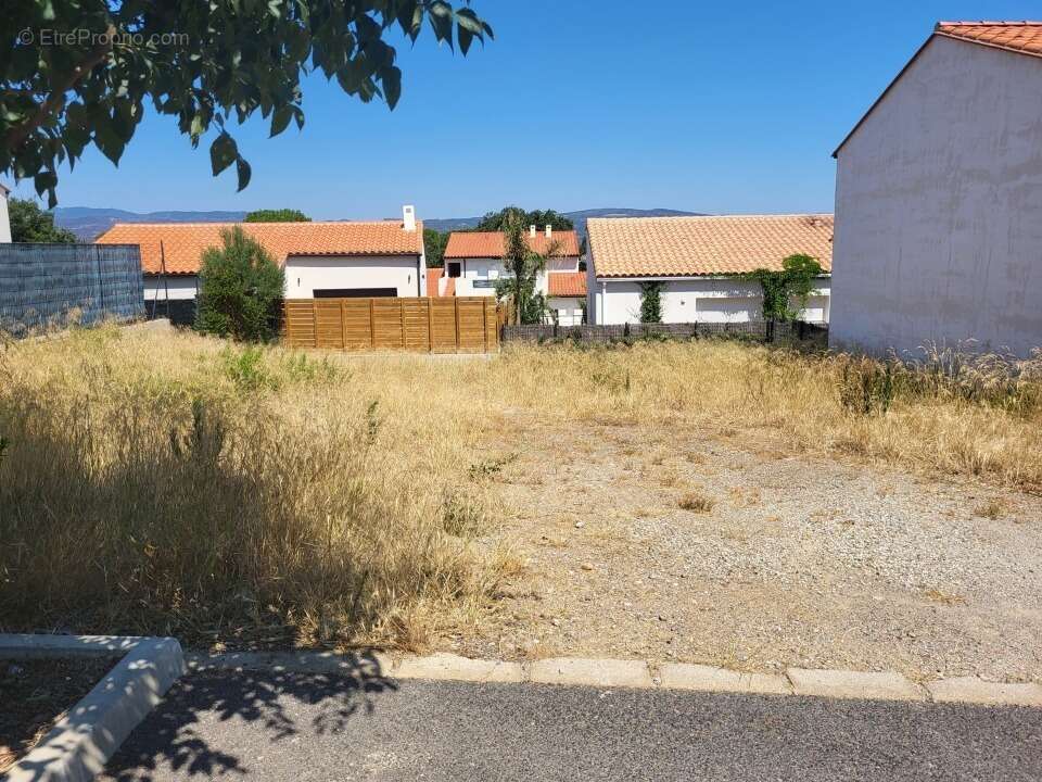 Terrain 280 m² à Corbere  - photo 3