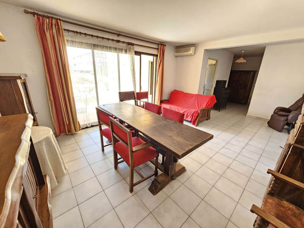 Appartement à HYERES