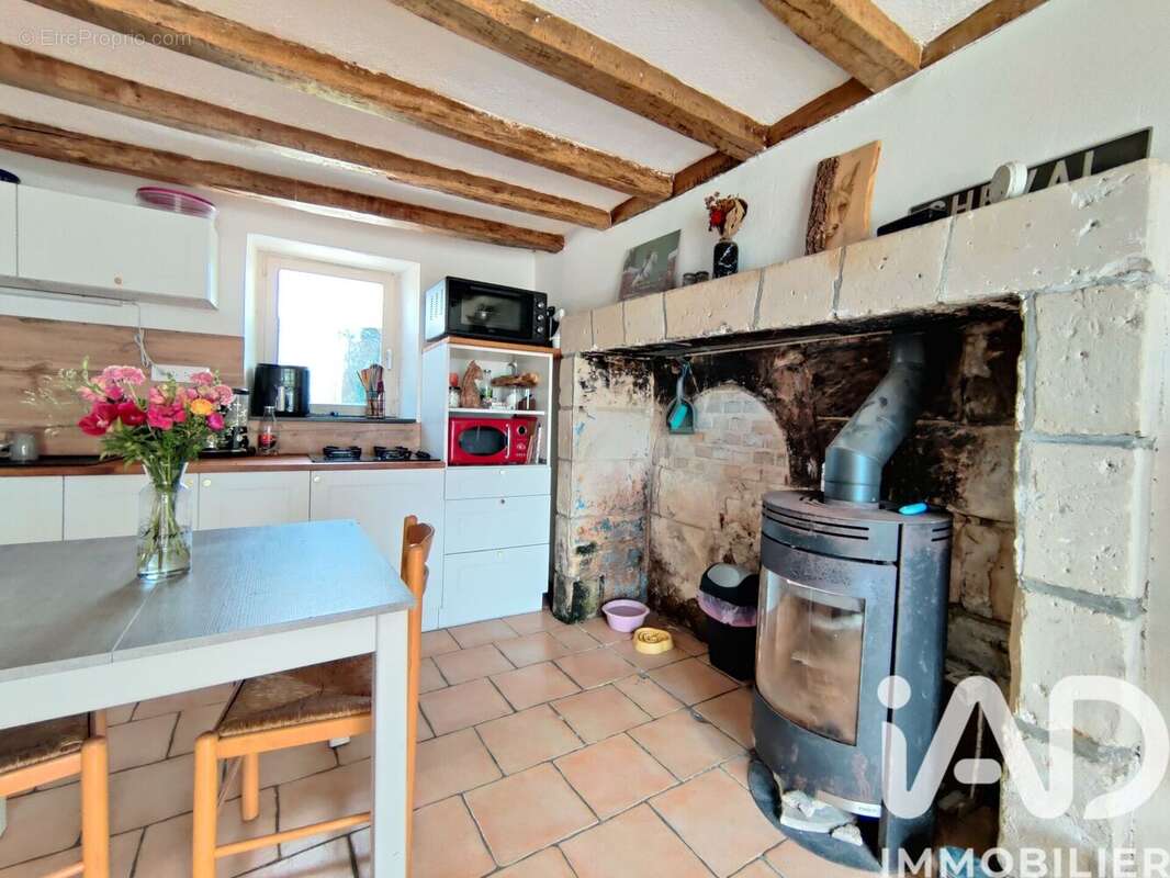 Maison 46 m² à Varennes-Sur-Loire  - photo 3